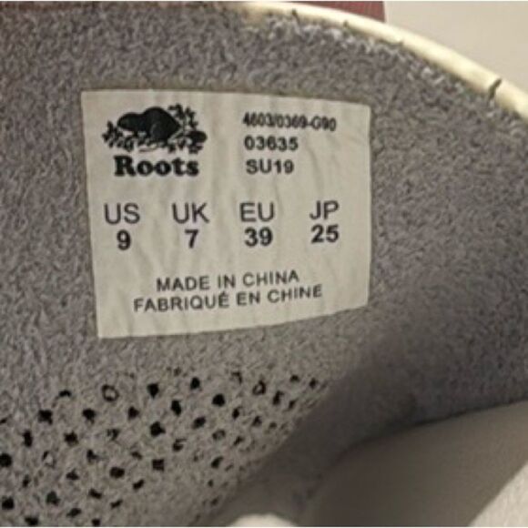 ROOTS Long Beach Pool Slide in White Perforated Spellout - Picture 11 of 11